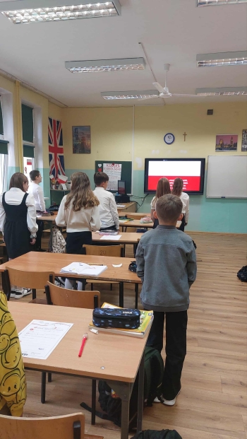 d4af4745-5862-42fa-b61a-6ee1c1ca4ef8