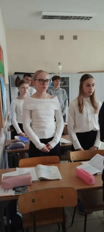 dba01b92-dd39-45de-bba6-fcb53c74ecdf