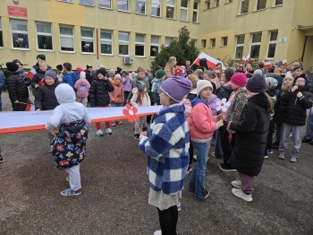 c9990e50-827e-4f08-bfdd-ecf2385188e8