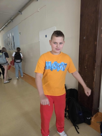 daeebde5-e5bc-42d4-b408-dfdfa0dc6bd7