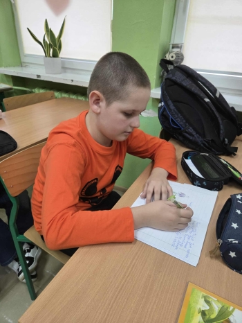 e7c7b67f-4b4f-424e-bf47-0e9c7d751959