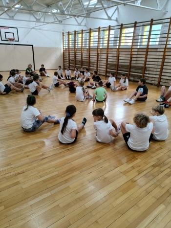 0c9ab544-6723-49d1-b8bf-8d25aa507ef3