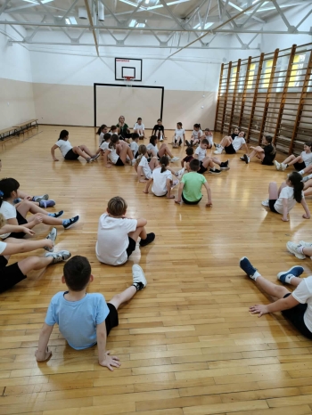 caf5ffcc-f6ff-4bf1-9939-3627b46e2ab6