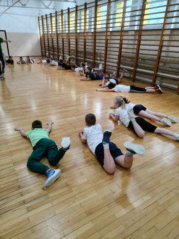 e7a5095d-1c98-48a5-8442-cfa38347bb63