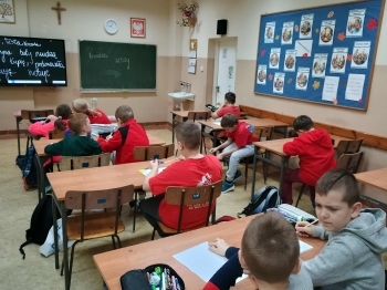 10cd3218-4118-465e-bcc3-de7496cc7f81