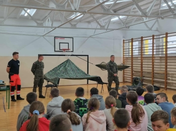 5e8af39b-f471-4abd-8407-f96075e8ab2d