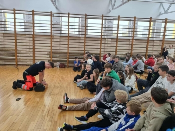 80a8672a-c336-438a-8b62-430d4f33e8d6