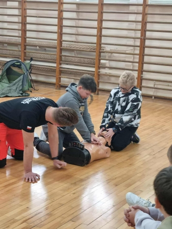 7995231a-8798-4a5c-b72a-5acf14d02869