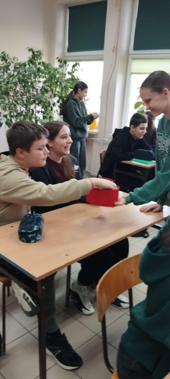 f6cbe835-2f7f-4a7c-9ec7-de1a7879557b