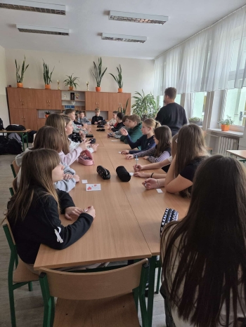 6ab84b82-590a-4951-8299-1a49fe54c4ed