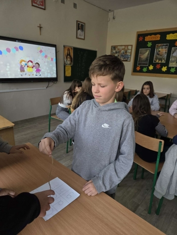 7f99eb53-d652-4fee-a9d6-ee3ea6204b55