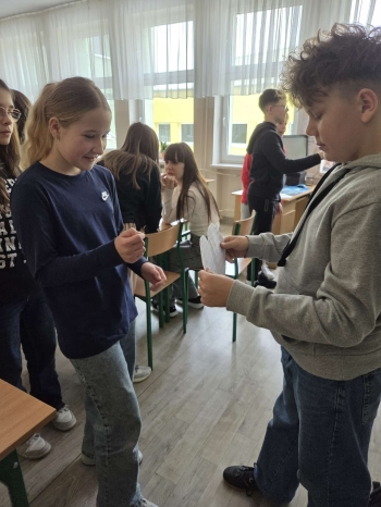 842f384f-a8e4-4bb2-a952-4aa6c1bef530