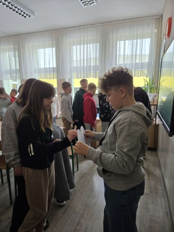 8517b6a0-2650-4d05-8c6f-8c1969e4e752