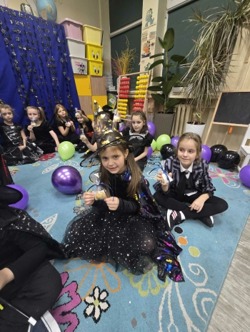 9bf23081-9a9c-4c95-9275-7e7405821e3e