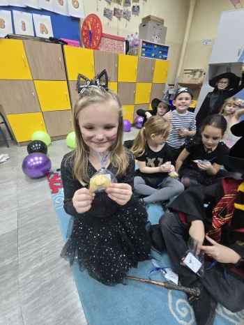 909839f7-b4cd-4abe-97a2-78e31d7dd0b6