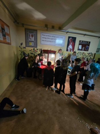 9896077d-ff58-448a-a3c3-642deabb3011