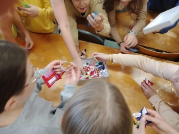 a50a9c62-e2bc-4120-85fb-6ba9657369d7