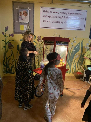 c217f72f-3f43-40c3-b77e-d13936aa5402