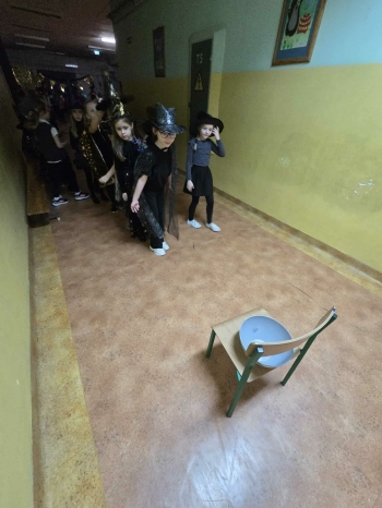 fa097b21-0020-4fe0-856c-b19aa872bdd3