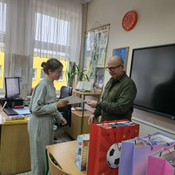 21a6e975-cb98-4d1c-a979-157011ba94e0