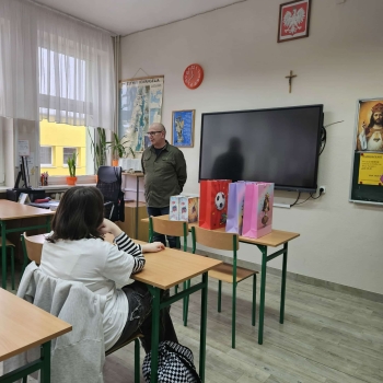 e35560f0-48da-4e07-9544-f5baad17dea5