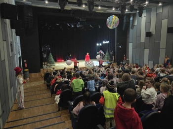 1afa134b-49f0-4230-ae07-1d120be3556f