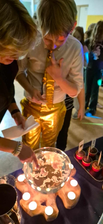 397f8e72-95a3-4854-9cf8-e2d772e19c20