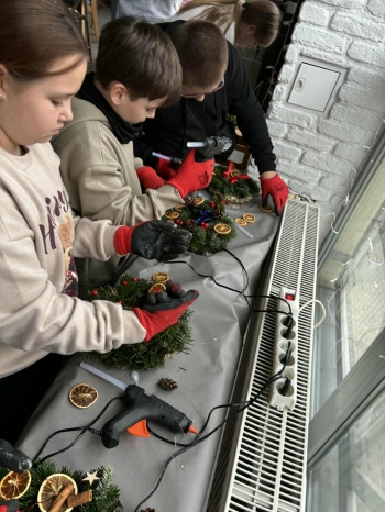 51ed9de9-aaf6-45e5-85b4-594cad80d31b