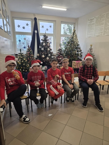 7de525fd-d224-40a9-87f5-ebcbb5d311f1