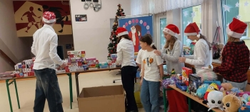 9f925654-dca9-4a51-9e08-a351b1c4a938