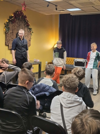 a9d75e64-c574-4066-b658-cea289673425