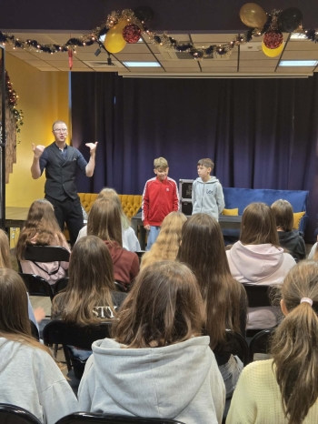 fdfd2995-2658-4c5c-b0e0-6ecb125b30d2