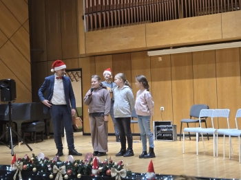 0a54accc-063a-41d8-aa69-6d0a540a3d15