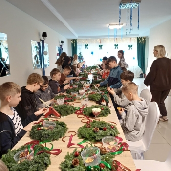 ff5a3943-821a-4a50-b916-3dbda5b66302