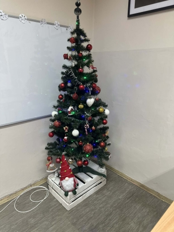 e25adfc5-0442-48c5-b29c-03f621ef1fd6