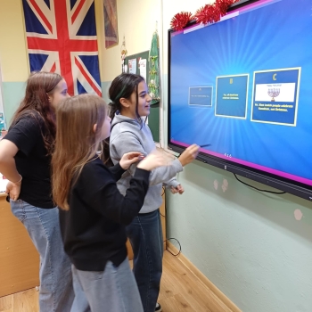 a7e76222-17f1-4eef-8c26-b64c66577798