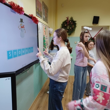 f8bf2923-8d0d-42af-a76a-c0c8b0b44776