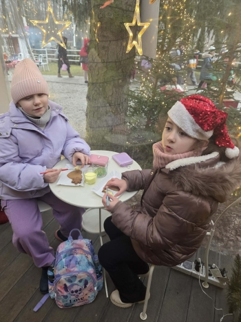 d057979d-cecc-4e38-8b9d-721c4fa47846