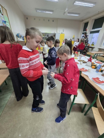 cb5fcfdc-2459-4565-b1f5-4ac38b8e4c6f