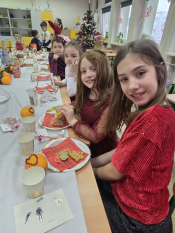 d513e804-7de3-4dcf-80a0-f099639f6760