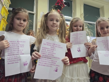 ca06c3d4-50be-42b7-a6bc-7d62f0cbd530