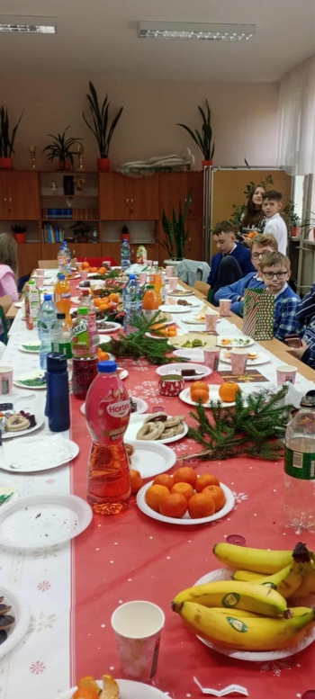 0aad4a77-7099-401a-900f-e70c130f046b