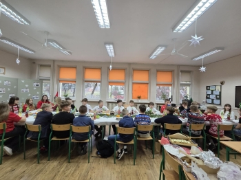 b5335ae3-2615-425e-9221-47022a1c25d3