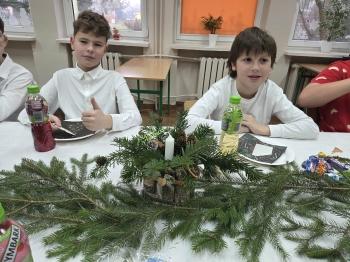 f2a34b5f-8d7d-446d-8780-87b3f39e5106