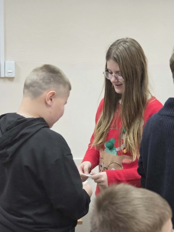 f75a5cb6-a567-4081-ba53-6dd15f86cd4f