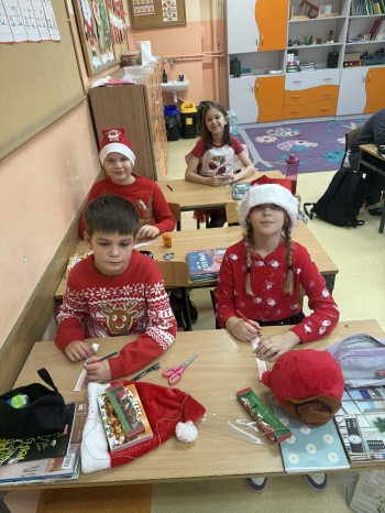 37cb2324-f752-4e05-938e-87b88ea3553c