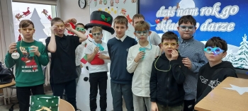 e4f3fbc1-f375-42e2-af77-e542bfa89697