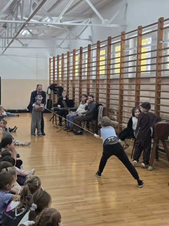 7dc39ee2-05bd-403a-a5c2-f6f7fac8e1f8