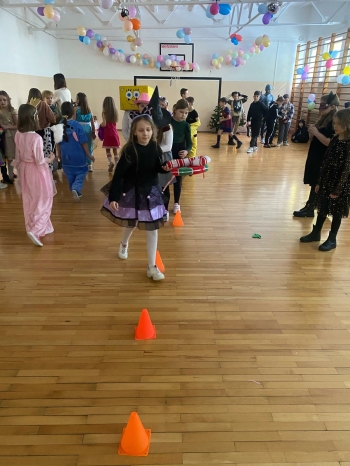 5f1039f8-a526-47db-a84f-c996f2252470