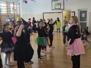 64d07d0c-9531-4e63-880a-b99d37583d80